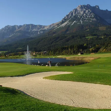 Foehrenhof فندق المو