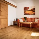 Foehrenhof Hotel 2*