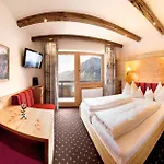 Foehrenhof Hotel 2*
